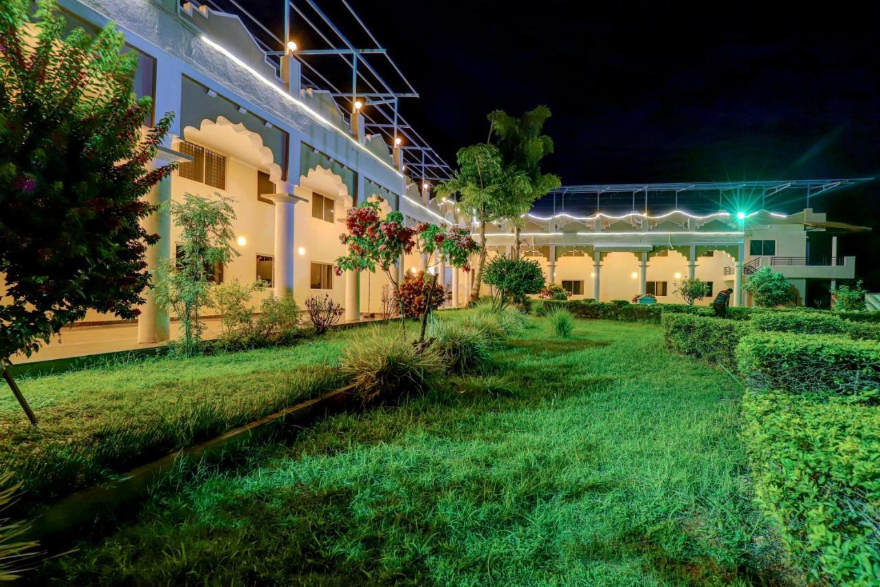 Brindavan Garden Resort & Spa Krishnarajasagara 외부 사진